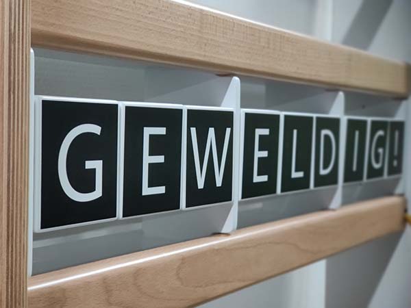 Na het sporten een beloning in een bejaardetehuis Na het sporten een beloning in een bejaardetehuis